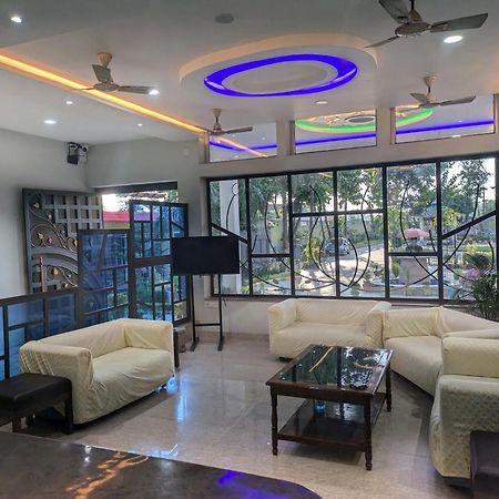 Kishori Vatika Hotell Ramnagar  Exteriör bild