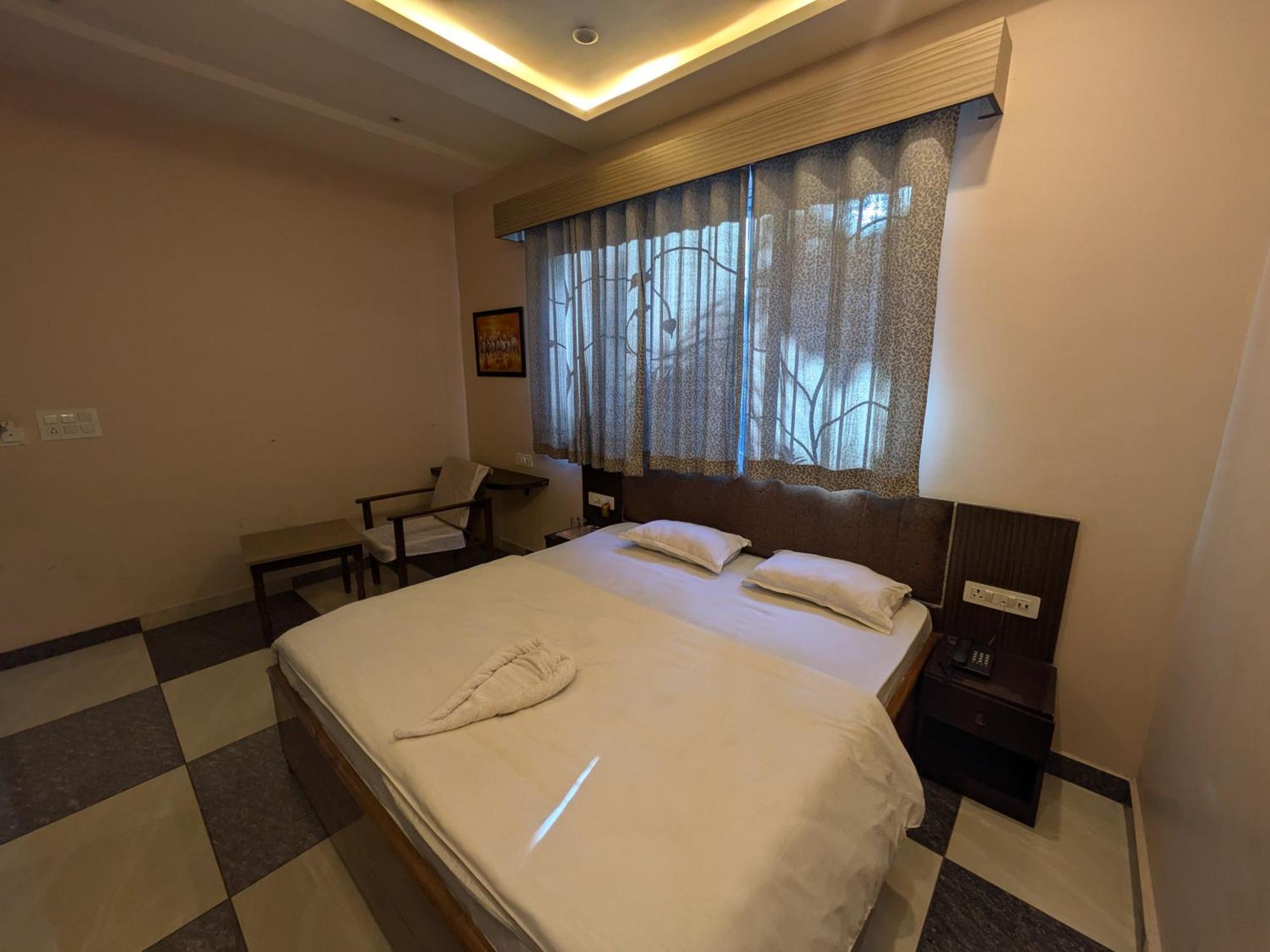 Kishori Vatika Hotell Ramnagar  Exteriör bild